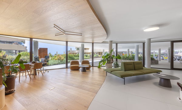 Elegant ground floor apartment with expansive terrace in South Residences, Higuerón Resort