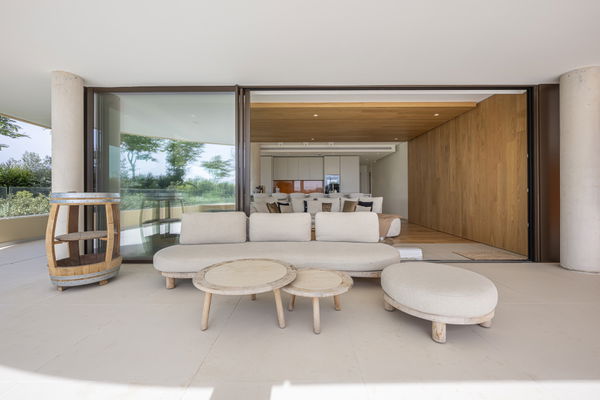 Elegant ground floor apartment with expansive terrace in South Residences, Higuerón Resort
