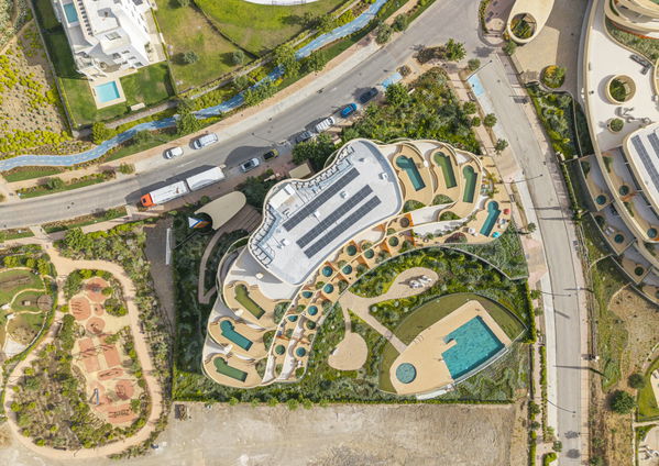 Elegant ground floor apartment with expansive terrace in South Residences, Higuerón Resort