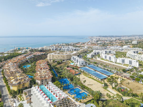 Elegant ground floor apartment with expansive terrace in South Residences, Higuerón Resort