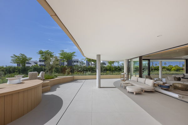 Elegant ground floor apartment with expansive terrace in South Residences, Higuerón Resort