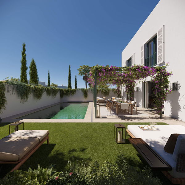 Sophisticated villa in a prestigious golf setting in La Reserva, Sotogrande