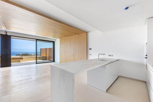 Contemporary apartment with spectacular sea views in South Residences, Higuerón Resort