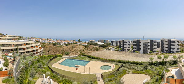 Contemporary apartment with spectacular sea views in South Residences, Higuerón Resort