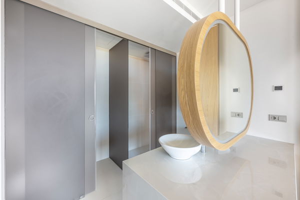 Contemporary apartment with spectacular sea views in South Residences, Higuerón Resort