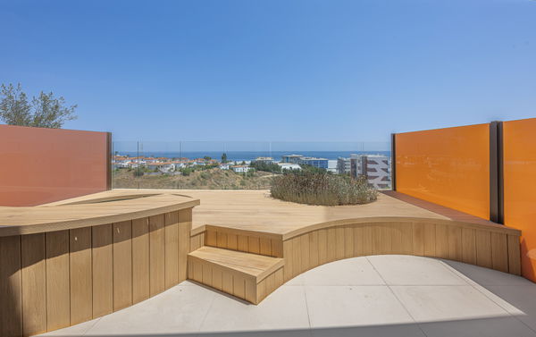 Contemporary apartment with spectacular sea views in South Residences, Higuerón Resort
