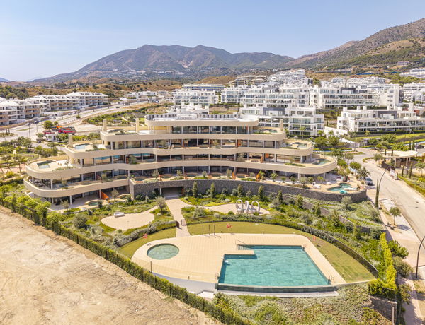 Contemporary apartment with spectacular sea views in South Residences, Higuerón Resort