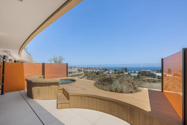 Contemporary apartment with spectacular sea views in South Residences, Higuerón Resort