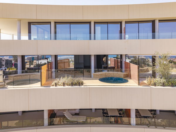 Contemporary apartment with spectacular sea views in South Residences, Higuerón Resort