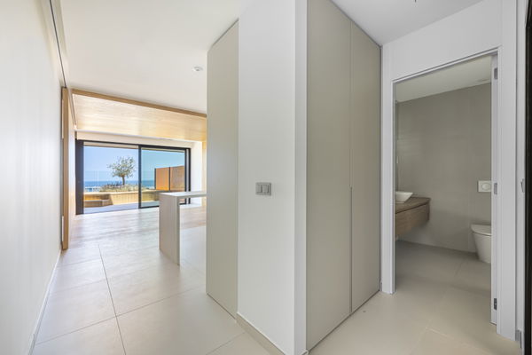 Contemporary apartment with spectacular sea views in South Residences, Higuerón Resort