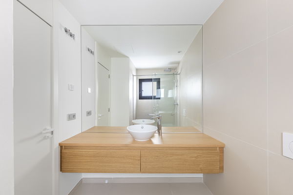 Contemporary apartment with spectacular sea views in South Residences, Higuerón Resort