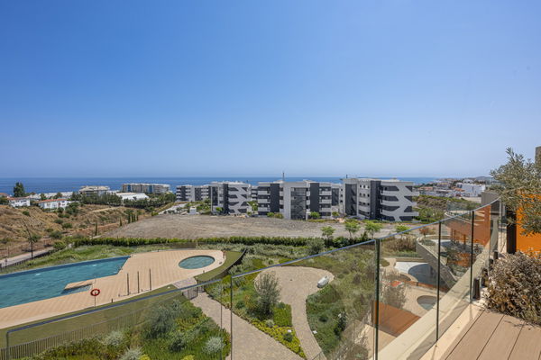 Contemporary apartment with spectacular sea views in South Residences, Higuerón Resort