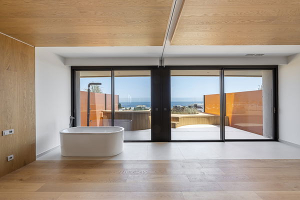 Contemporary apartment with spectacular sea views in South Residences, Higuerón Resort