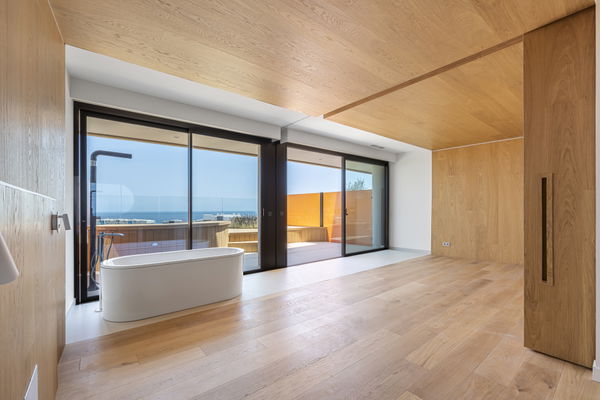 Contemporary apartment with spectacular sea views in South Residences, Higuerón Resort