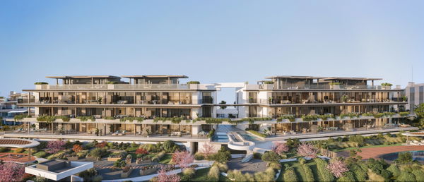 Stylish duplex penthouse with private rooftop solarium in Cancelada, Estepona