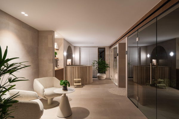 Contemporary masterpiece of architectural luxury in El Herrojo, Benahavís