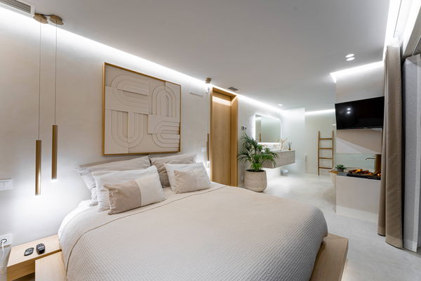 Elegant Scandinavian villa overlooking La Concha and the Mediterranean, Nueva Andalucia, Marbella