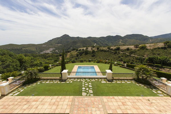 Beautiful Colonial styled Villa in La Zagaleta, Benahavís