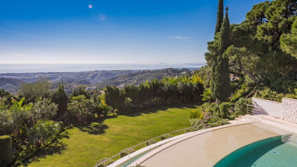 Design Villa in La Zagaleta, Benahavís