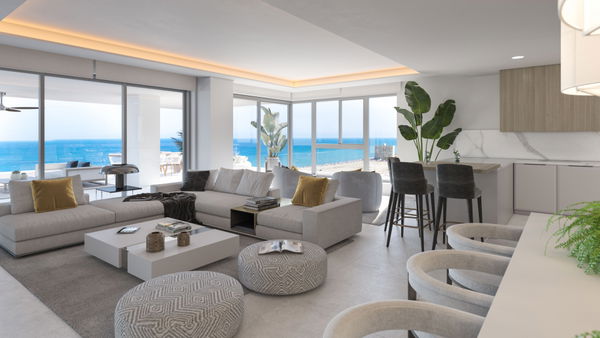 Luxury beachfront apartment in exclusive tower in Málaga West
