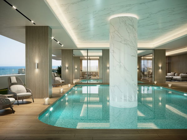 Luxury beachfront apartment in exclusive tower in Málaga West