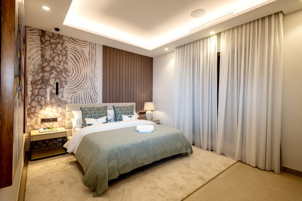 A luxury retreat in the mountains of Benahavís with sea views