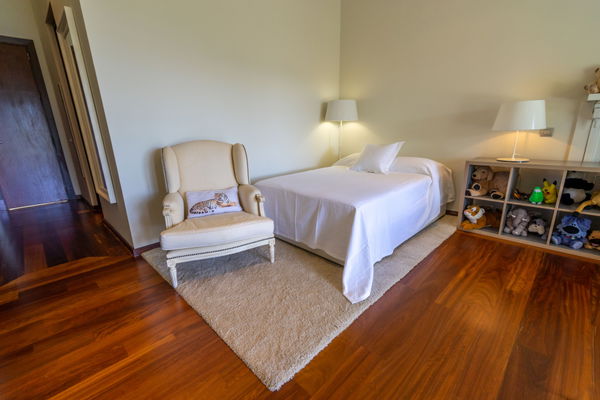 Huge family home in privileged residential area of La Zagaleta, Benahavis