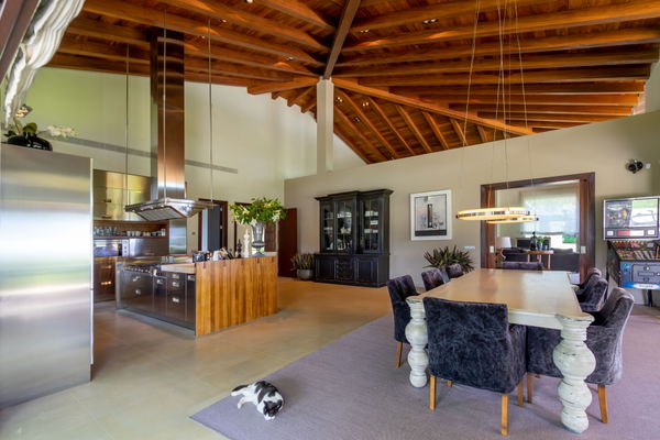 Huge family home in privileged residential area of La Zagaleta, Benahavis