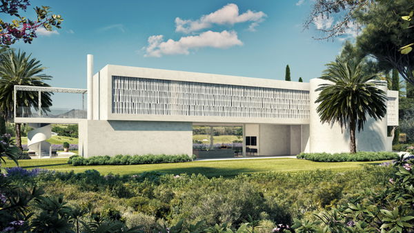 Luxury villa next to golf course in Finca Cortesín