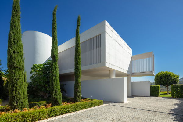 Luxury villa next to golf course in Finca Cortesín