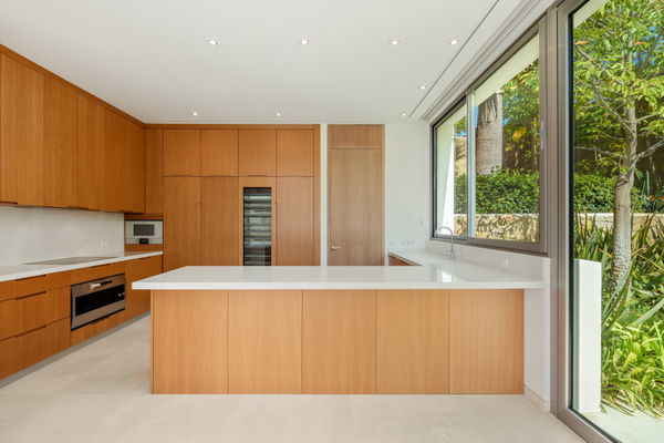Contemporary villa next to the golf course, Finca Cortesín