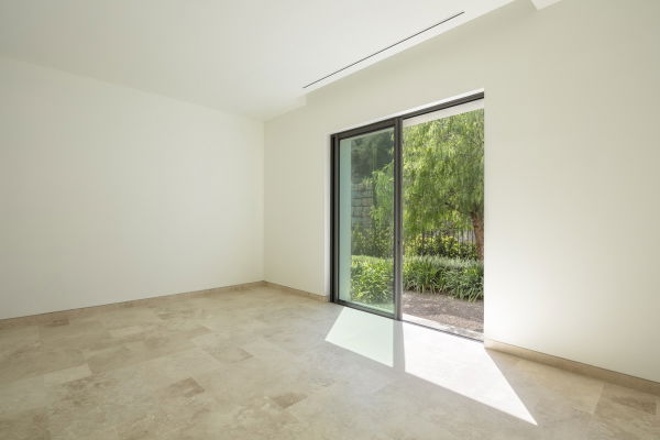 Spectacular villa next to the Casares golf course