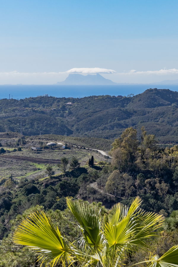 First class apartment close to the Marbella Club Golf Resort