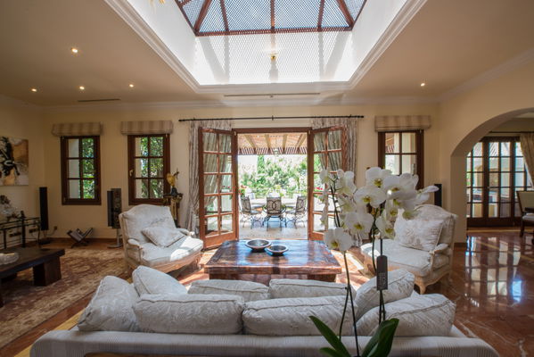 Classic beauty and comfort in a villa in the mountains of La Zagaleta, Benahavis