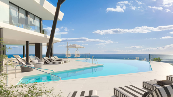 Exclusive sky villa with sea views in El Higuerón area