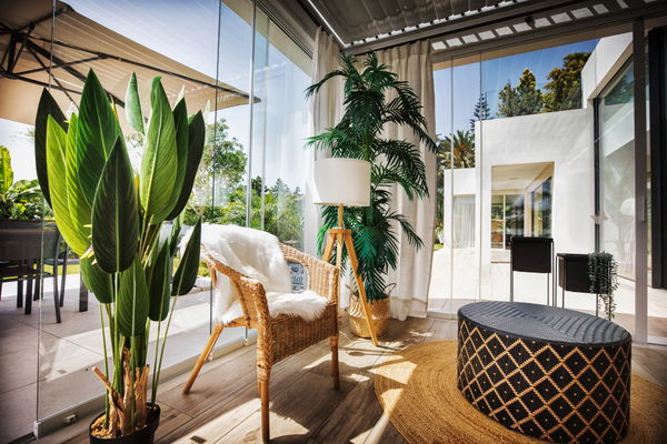 A paradisiacal villa, with all luxury details, on the Mediterranean coast of Estepona