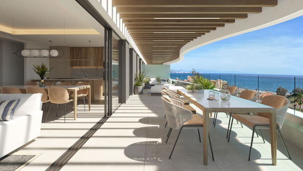Penthouse with spectacular panoramic sea view terrace, Mijas Costa