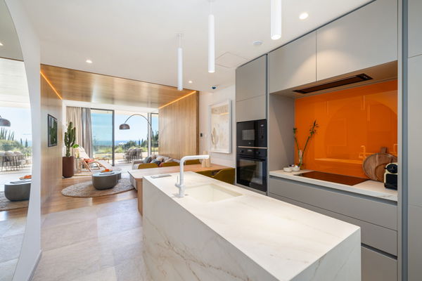 Penthouse with concierge service in a secure development in El Higuerón