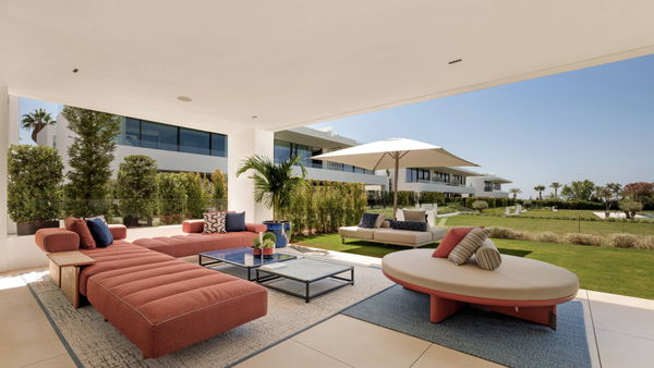 Exceptional property on the exclusive Golden Mile, Marbella