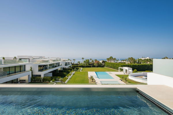 Exceptional property on the exclusive Golden Mile, Marbella