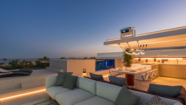 Exceptional property on the exclusive Golden Mile, Marbella