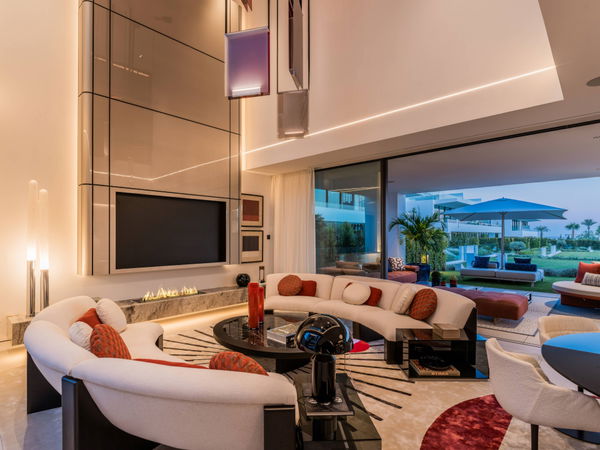 Exceptional property on the exclusive Golden Mile, Marbella