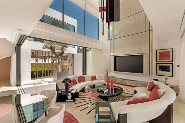 Exceptional property on the exclusive Golden Mile, Marbella