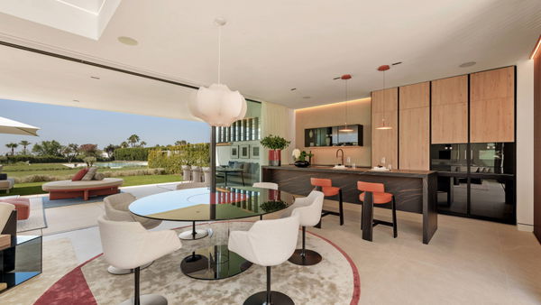 Exceptional property on the exclusive Golden Mile, Marbella
