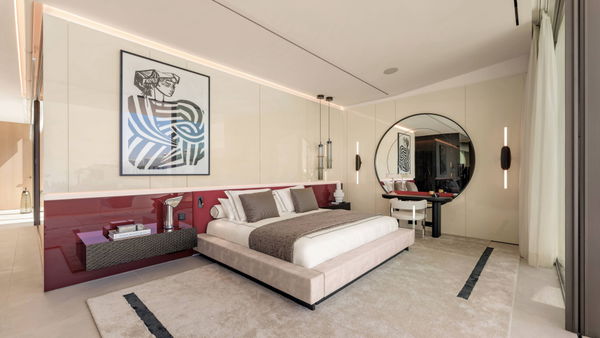 Exceptional property on the exclusive Golden Mile, Marbella