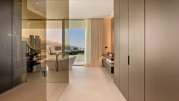 Exceptional property on the exclusive Golden Mile, Marbella