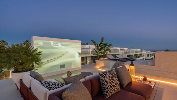 Exceptional property on the exclusive Golden Mile, Marbella