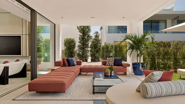 Exceptional property on the exclusive Golden Mile, Marbella