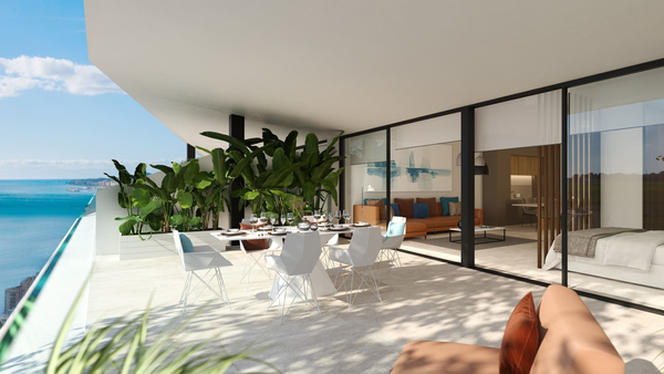 Penthouse with swimming pool and sea views in El Higuerón, Fuengirola