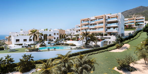 Charming penthouse with panoramic mountain and sea views